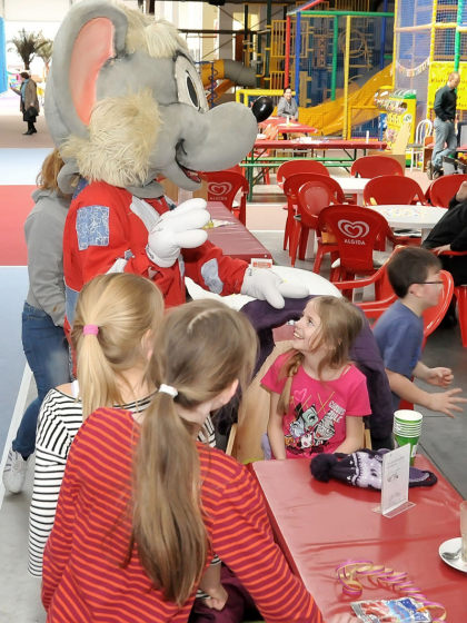 Kinder Spiel und Spaß Fabrik